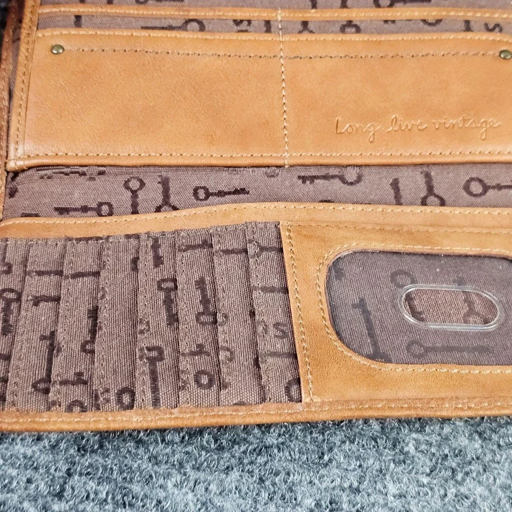 Fossil Wallet Womens One Size Brown Leather Wristlet Lock Key Print Lining